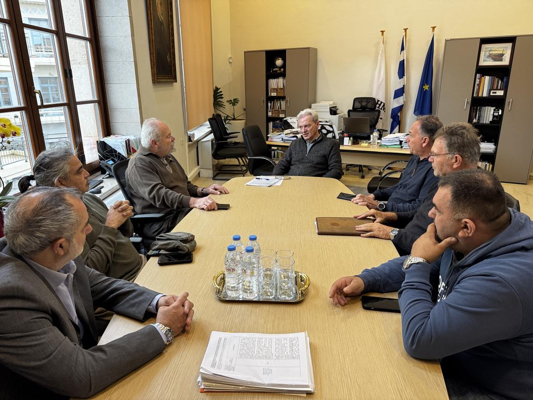 ΚΑΛΟΚΑΙΡΙΝΟΣ ΦΟΡΕΙΣ ΛΙΜΑΝΙΟΥ