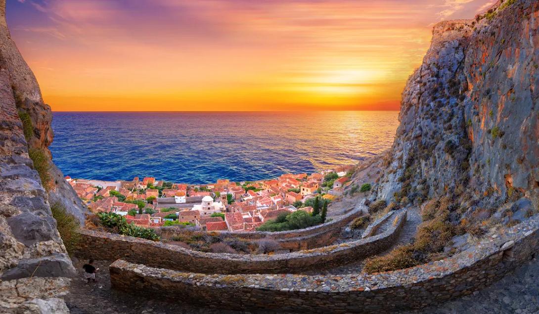 ΜΟΝΕΜΒΑΣΙΑ