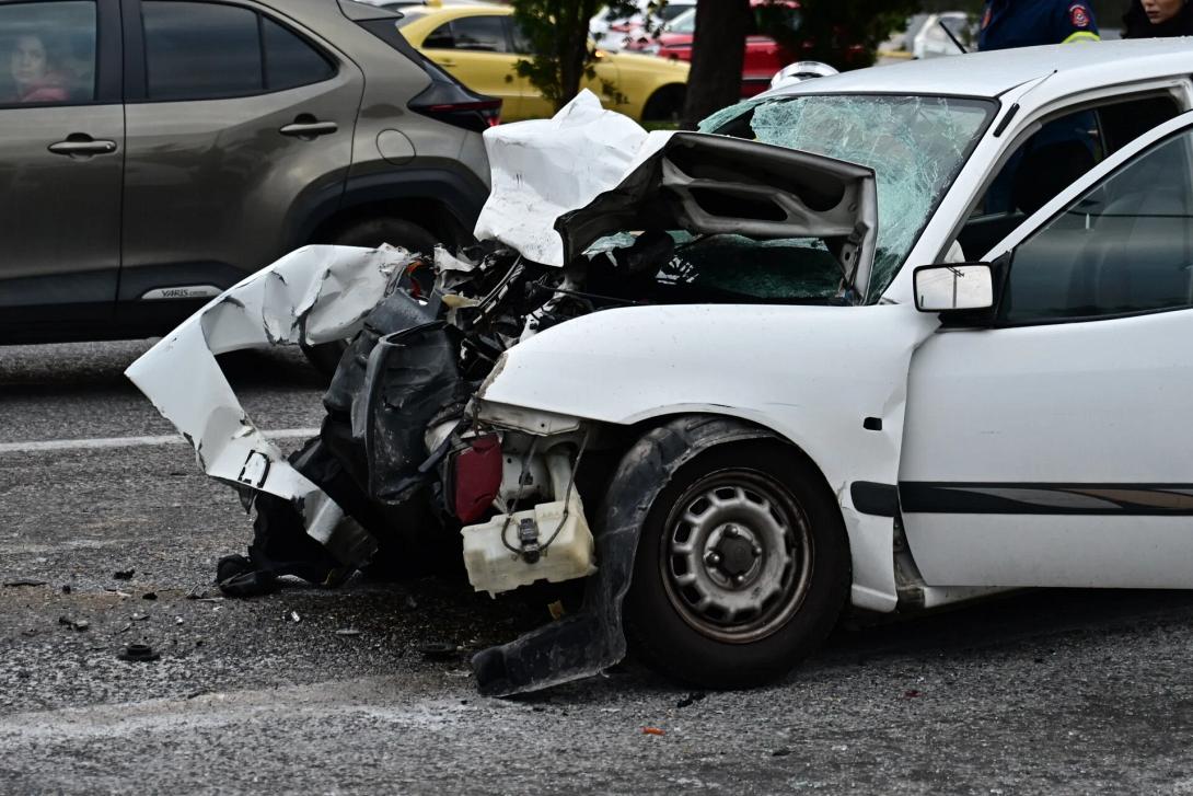 τροχαιο δυστύχημα 