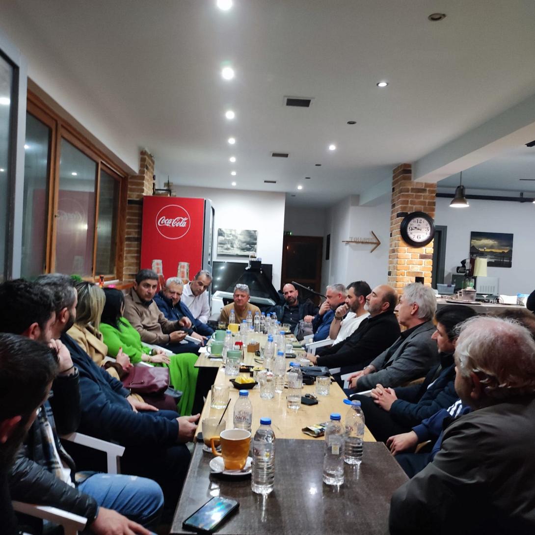 αυγενάκης καλαμάκι