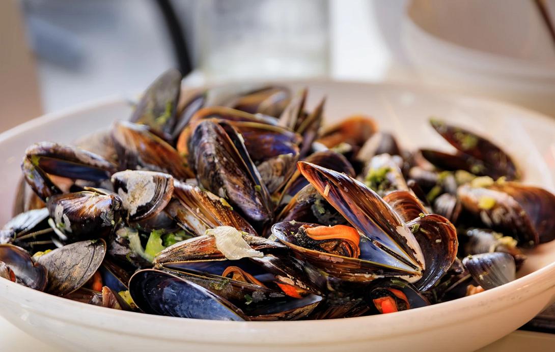 μύδια, σαφράν