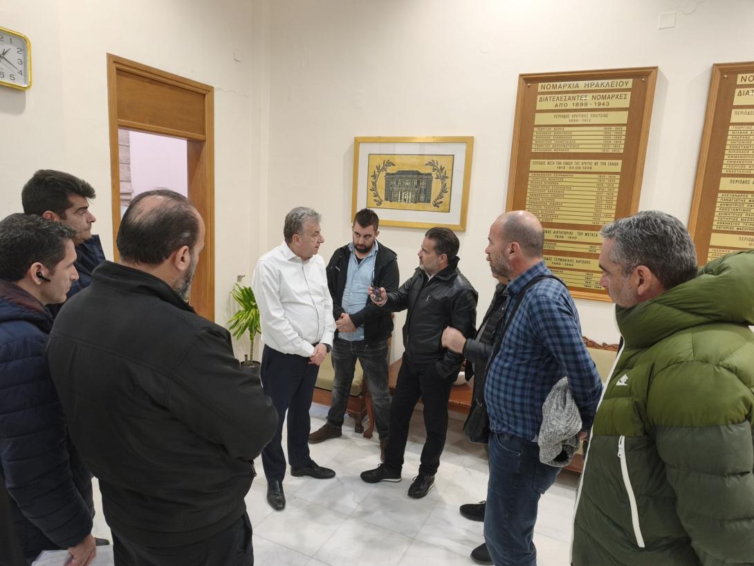 εκπρόσωποι ταξι