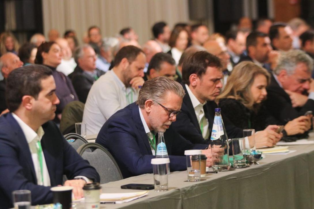 ΚΟΕΣ - ΠΑΣΟΚ