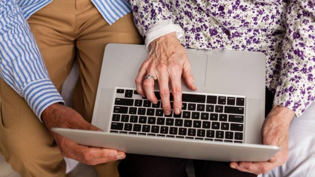 ηλικιωμενοι - ψηφιακη εκπαιδευση