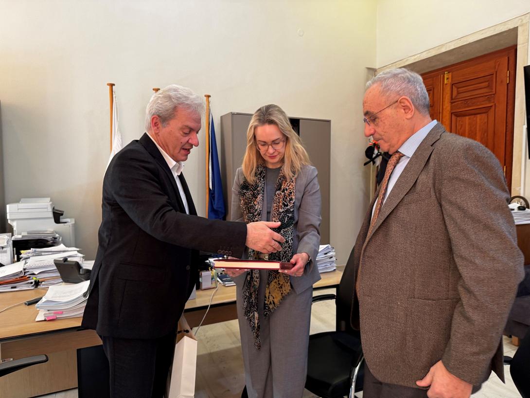 Συνάντηση του Δημάρχου Ηρακλείου με την Πρέσβειρα της Ιρλανδίας