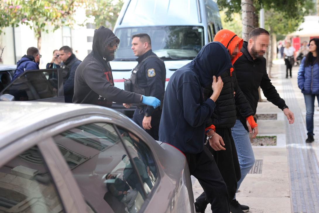 έγκλημα Καμίνια