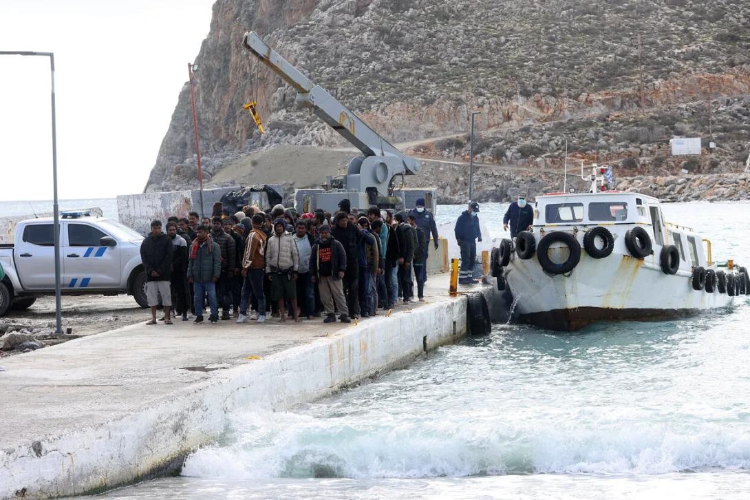 μεταναστες καλοι λιμενες