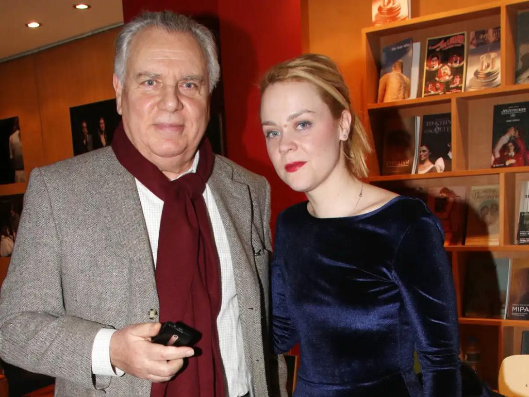 παπαληγουρα