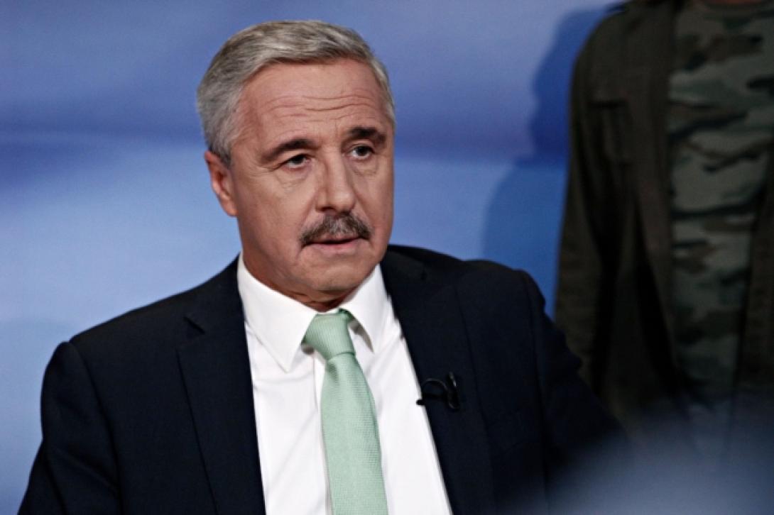 γιάννης μανιάτης