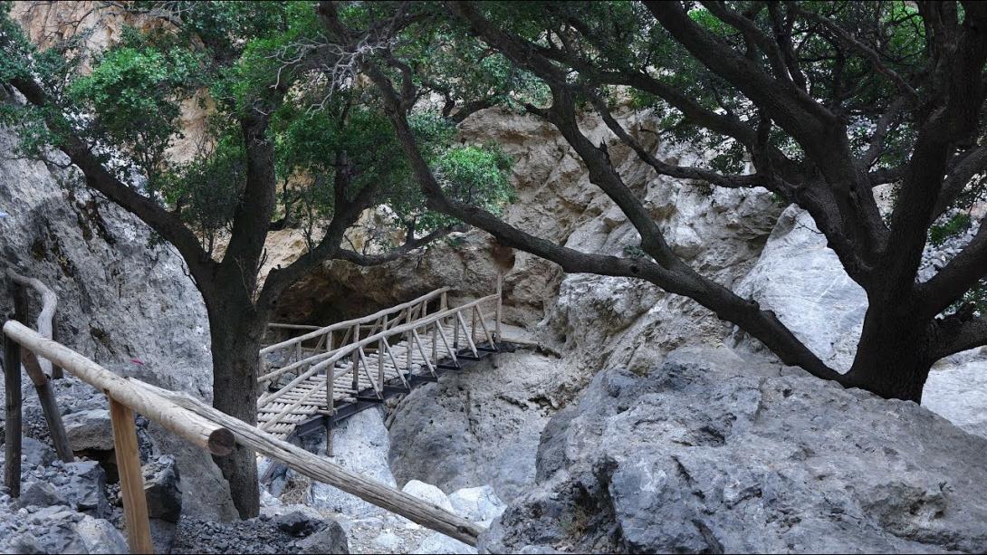 φαράγγι ζαρου