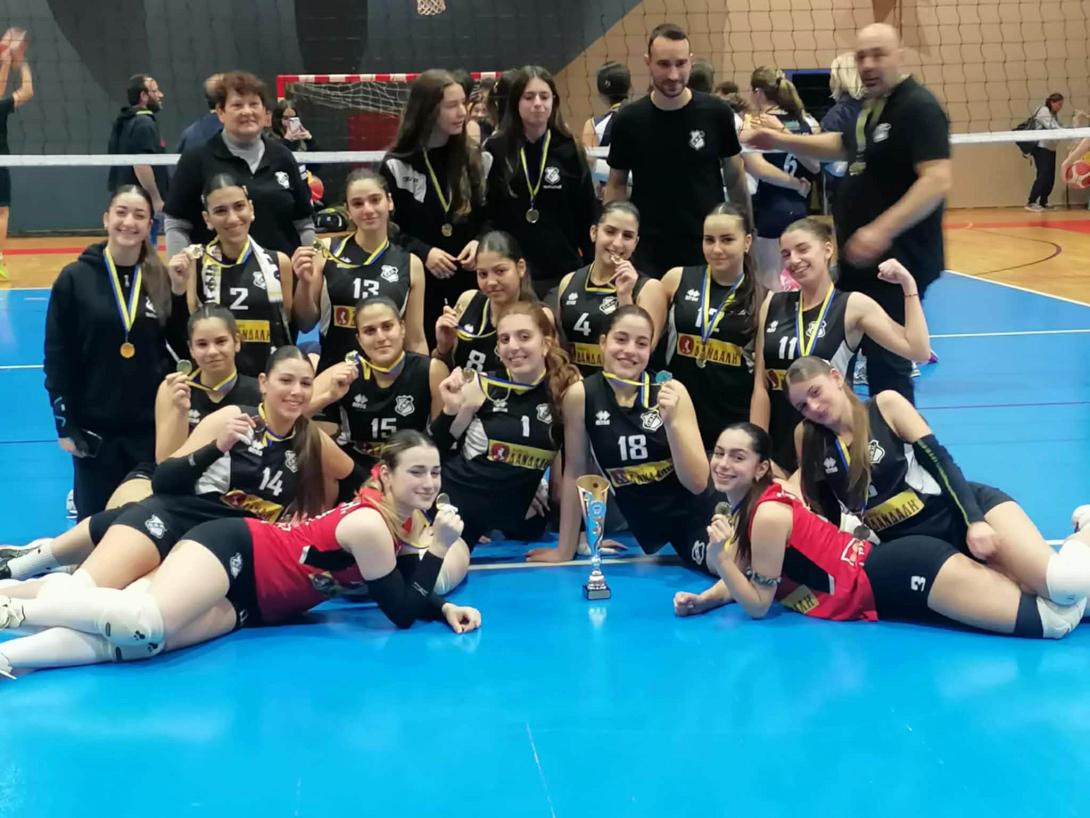 οφη νεανιδεσ