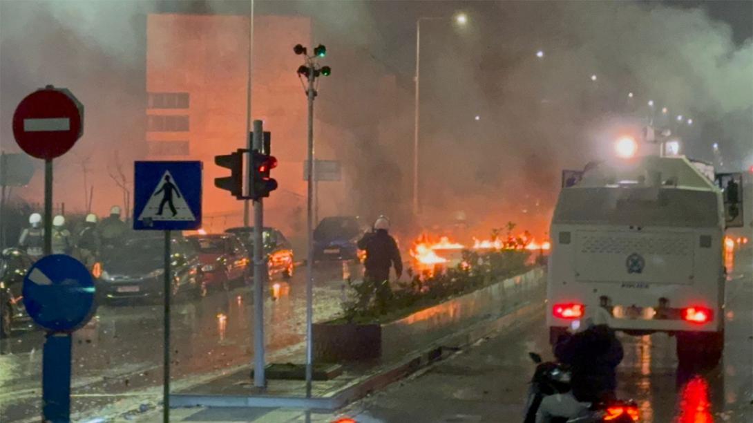 ΑΠΘ επεισόδια 