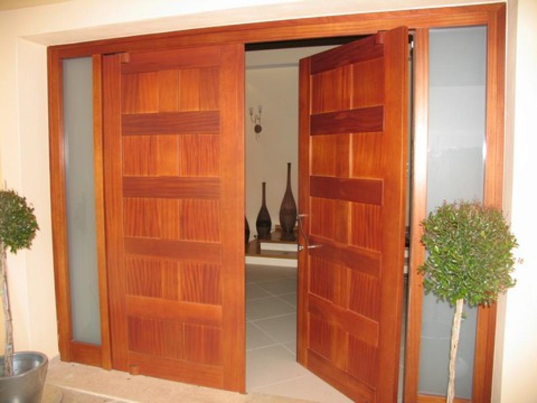 Ξύλινη Πόρτα