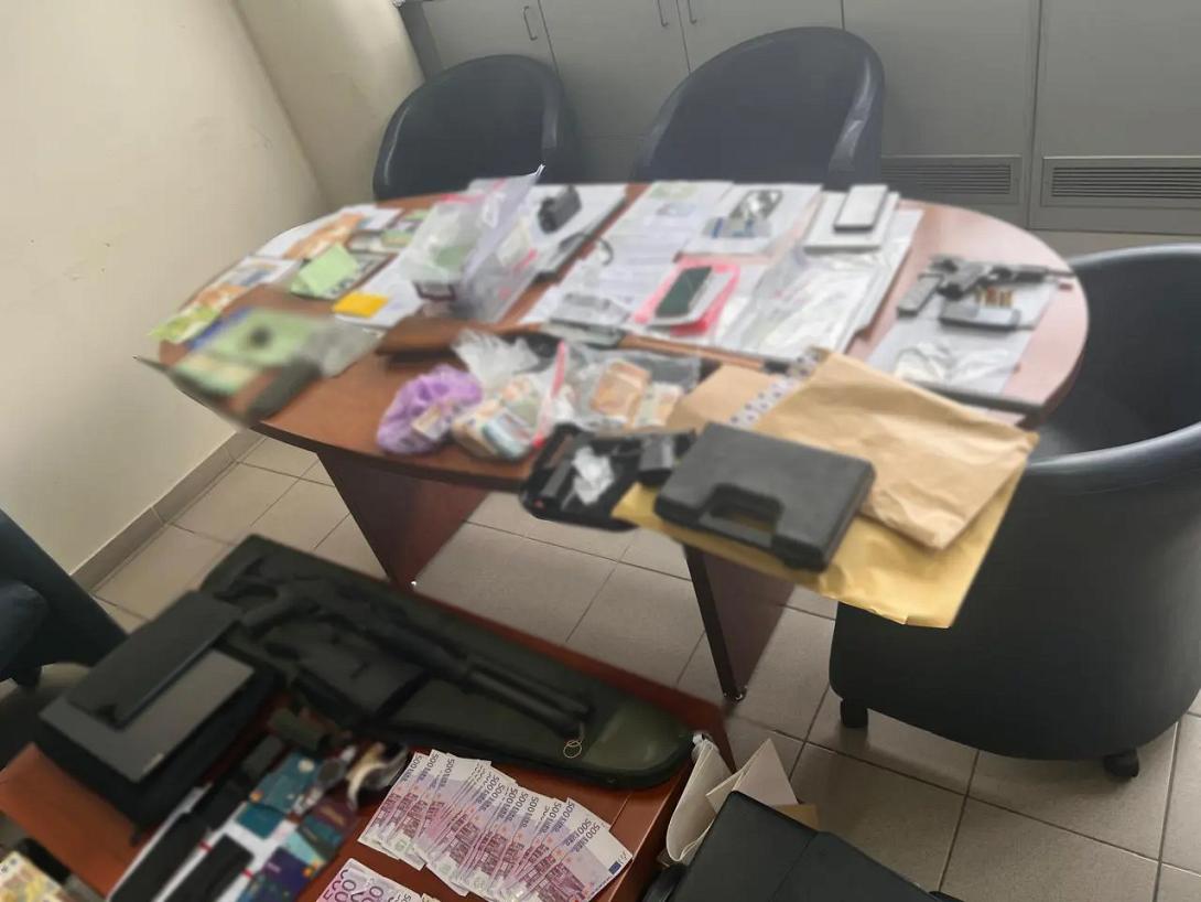 εγκληματική οργάνωση