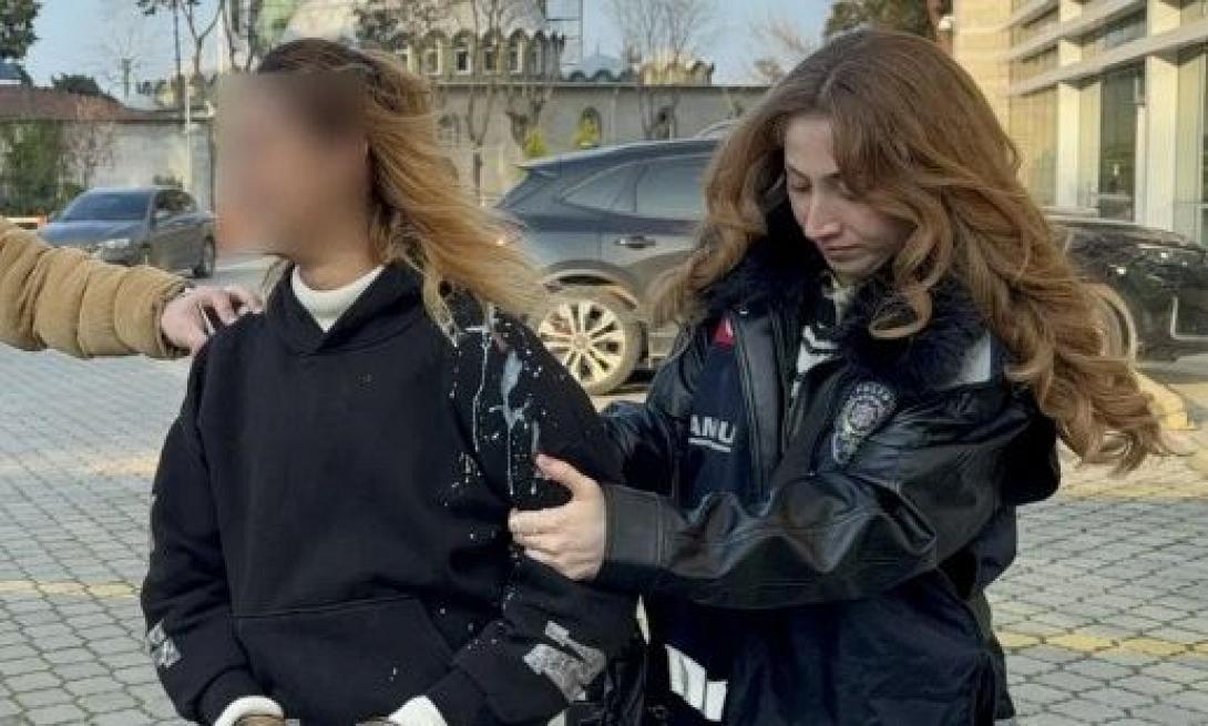 ΤΟΥΡΚΙΑ ΓΥΝΑΙΚΑ ΚΡΑΤΟΥΜΕΝΗ