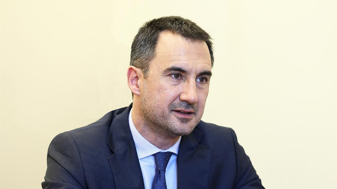 αλεξης χαριτσης