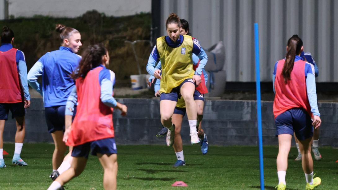 εθνικη γυναικων