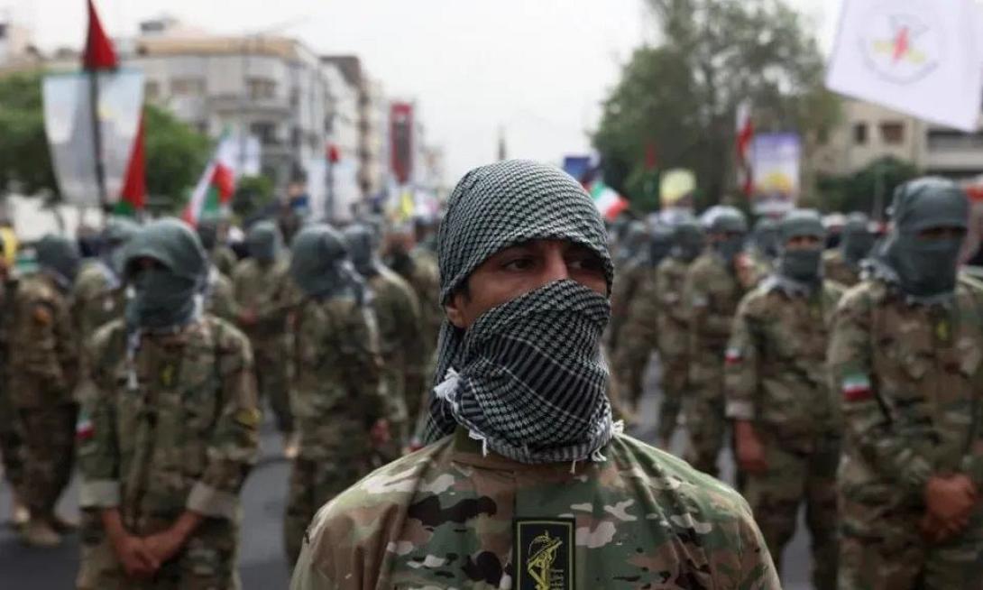 Φρουροί της Επανάστασης