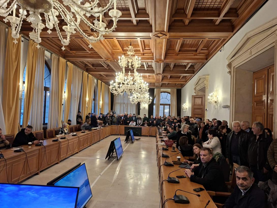 Λότζια - μαλάδες