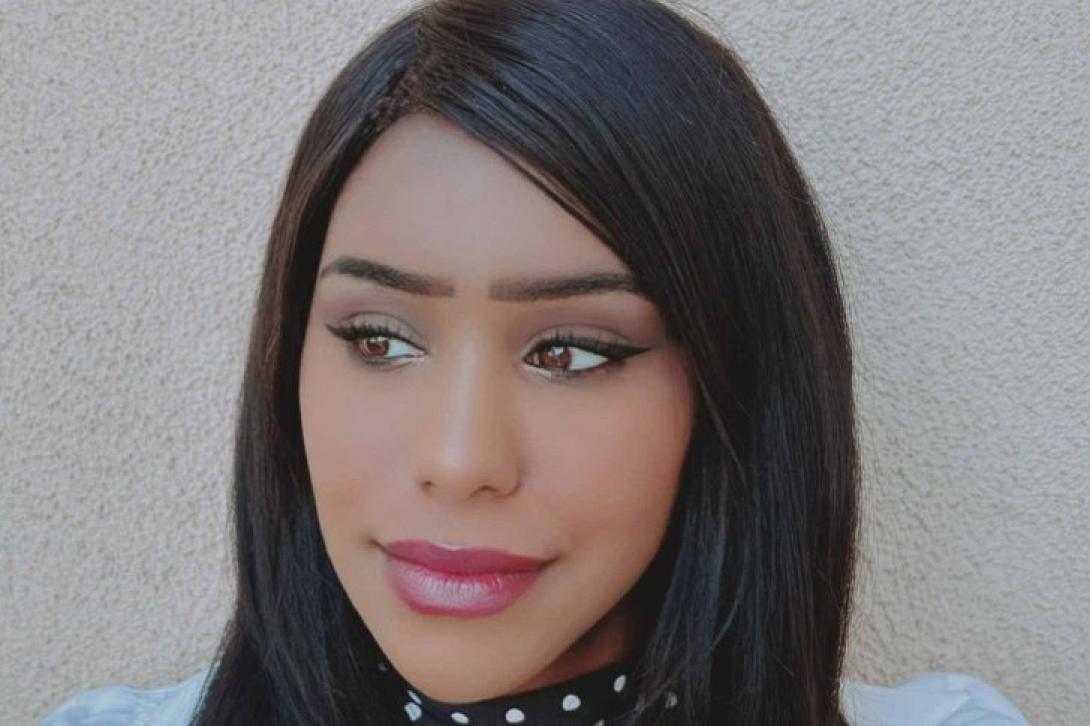 ΜΙΑ ΜΠΑΛΑΡΝΤ