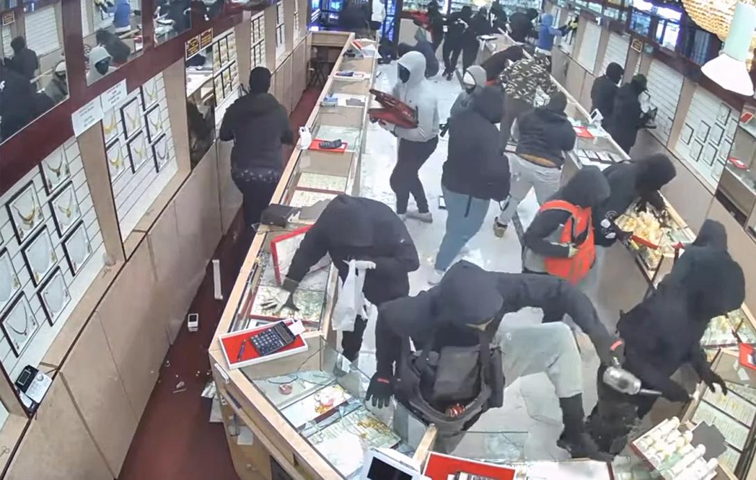 ληστεία, κοσμηματοπωλείο