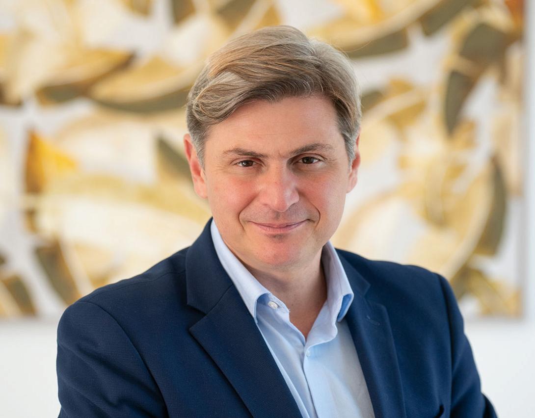 νικολας φαραντουρης 