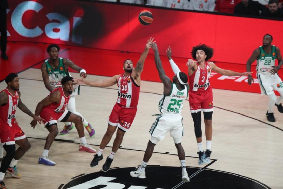 ΟΛΥΜΠΙΑΚΟΣ ΠΑΝΑΘΗΝΑΙΚΟΣ μπασκετ