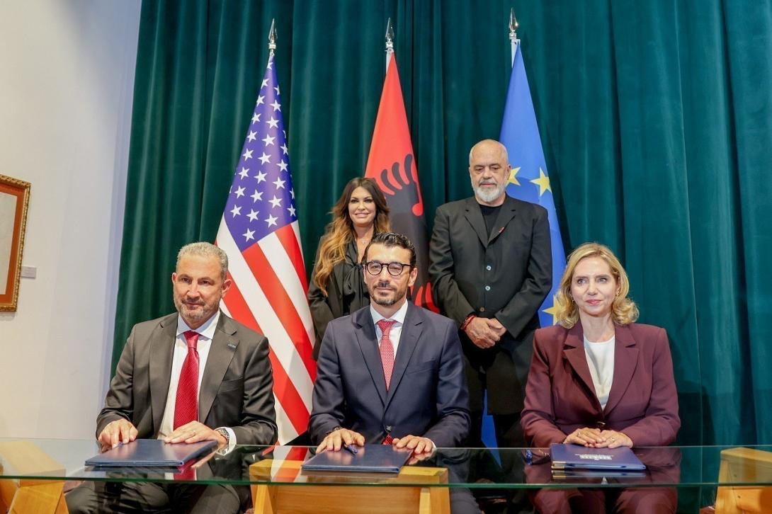 υπογραφη συμφωνιας