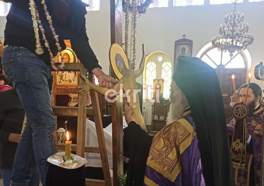 αποκαθήλωση εσταυρωμένου μακάριος