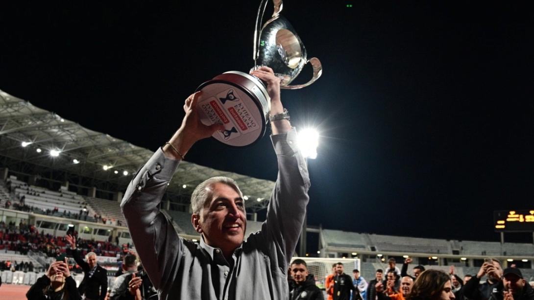 μπουσης κυπελλο