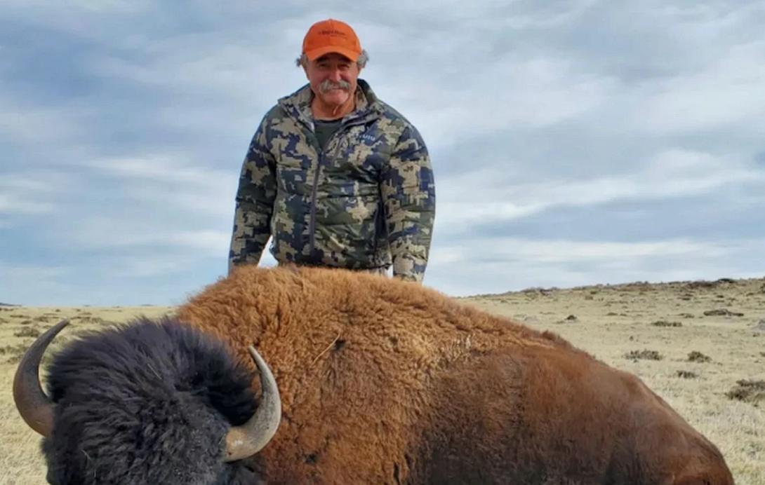 κυνηγός, θάνατος