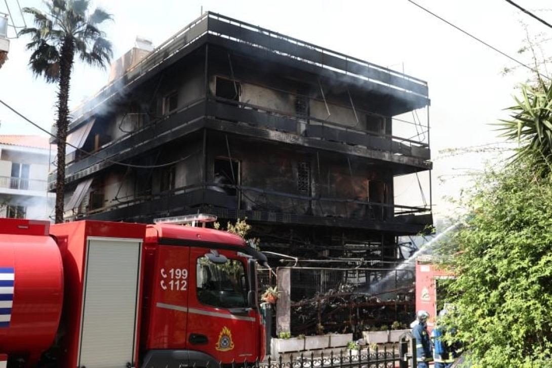 φωτια πολυκατοικια ιλιον