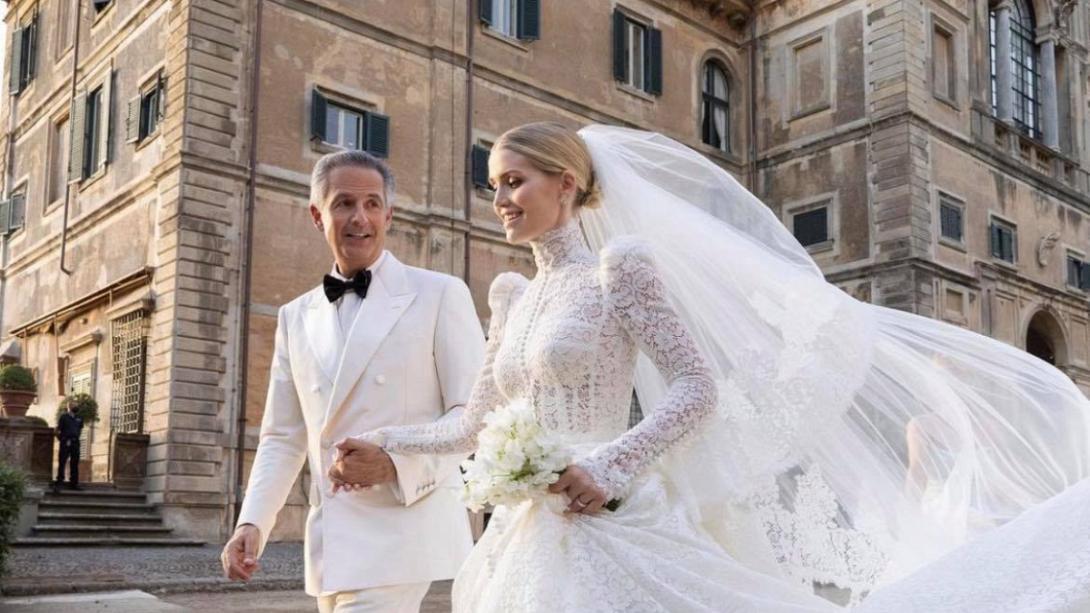 λαιδη κιτι σπενσερ μαικλ Λιούις