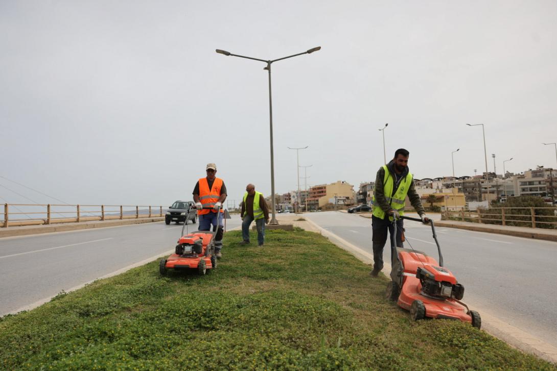 συντήρηση και αναβάθμιση του πρασίνου στο Ηράκλειο