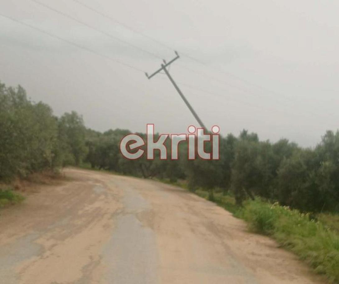 κολώνα μεσοχωριό