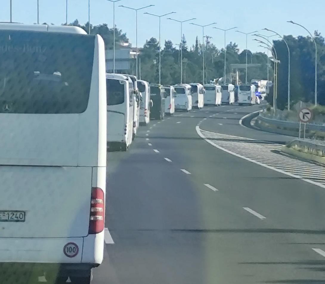 κονβοι λεωφορειων οφη