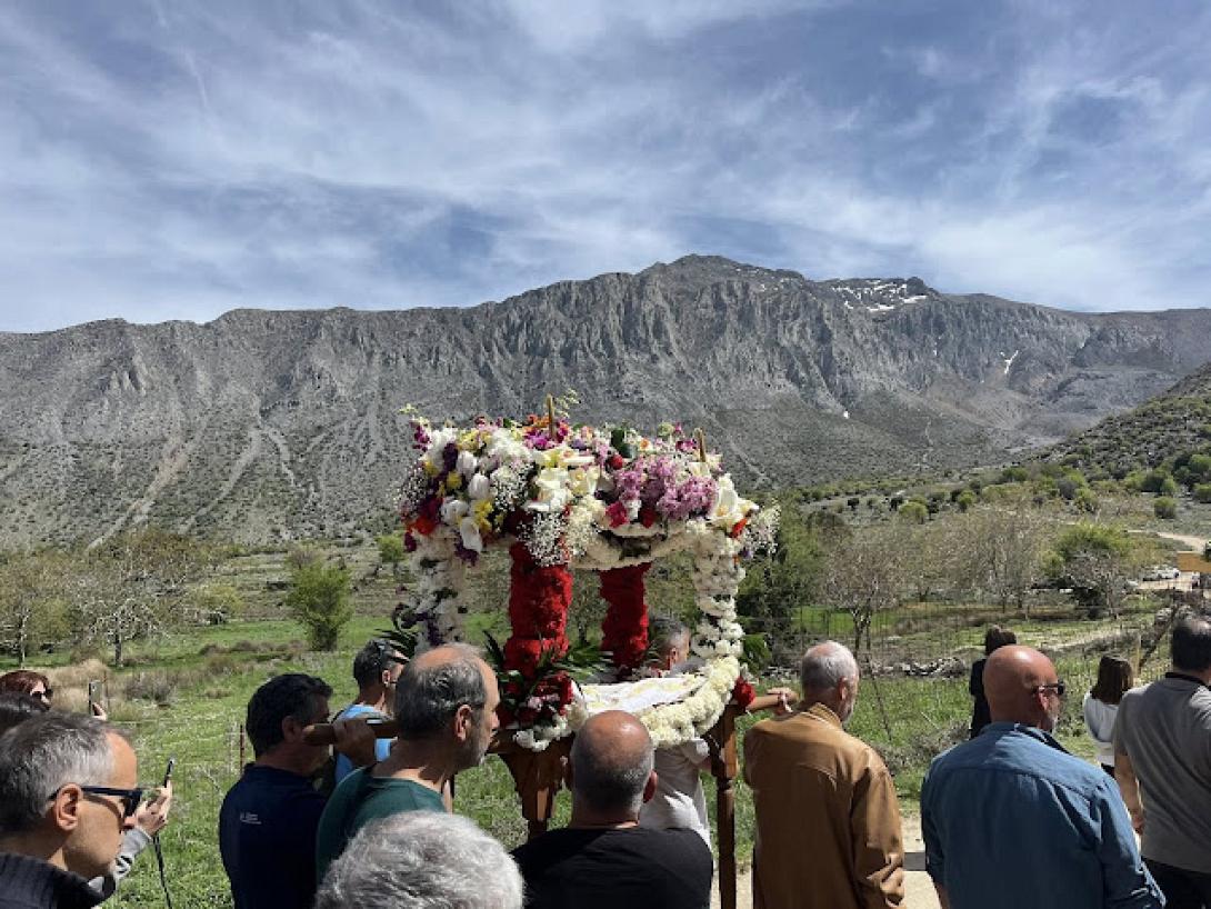 επιταφιος λιμνακαρος