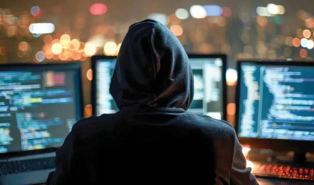 παρακολούθηση - υποκλοπές - χακερ
