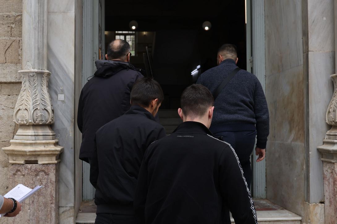 Δικαστήρια Συλληφθέντες μπαρ
