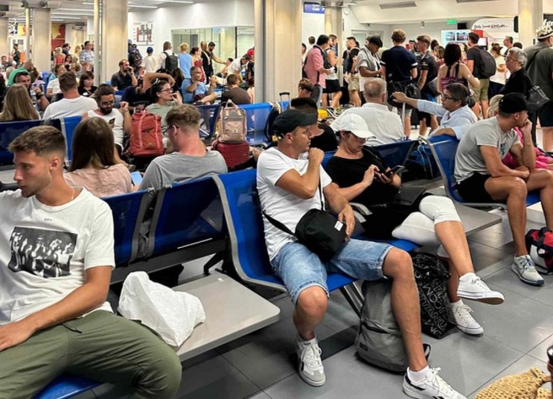 ΤΟΥΡΙΣΤΕΣ
