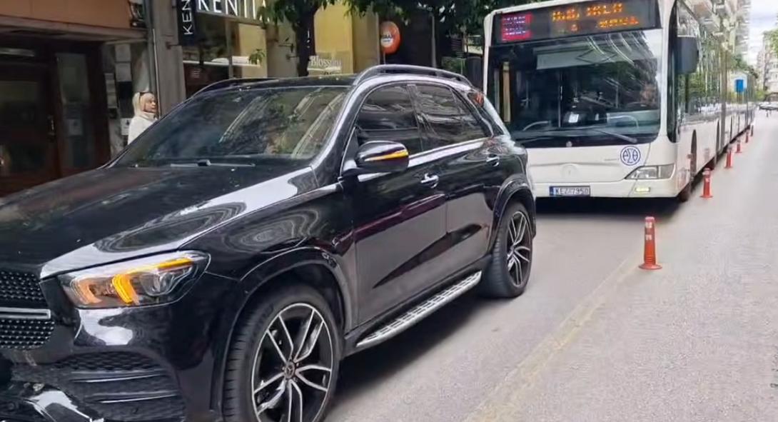 ΙΧ ΟΔΗΓΟΣ