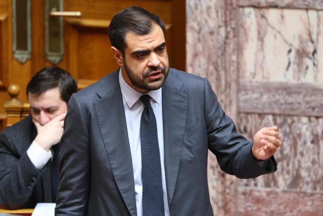Μαρινάκης