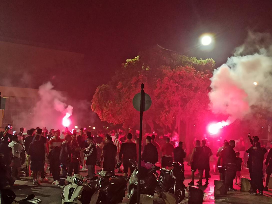 ολυ