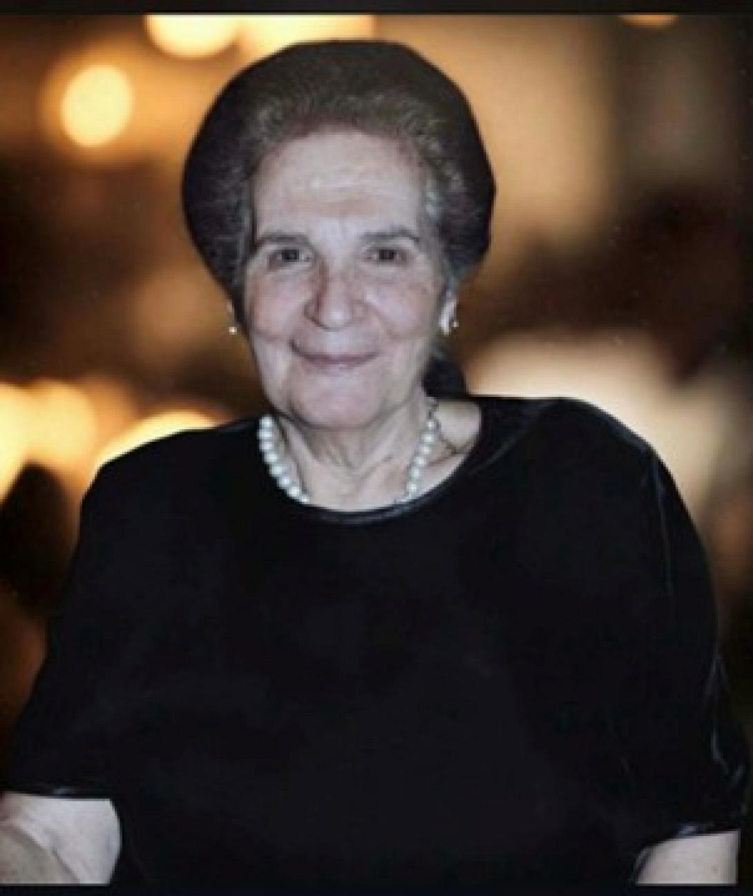 στέλλα κεφαλογιάννη δραμουντάνη