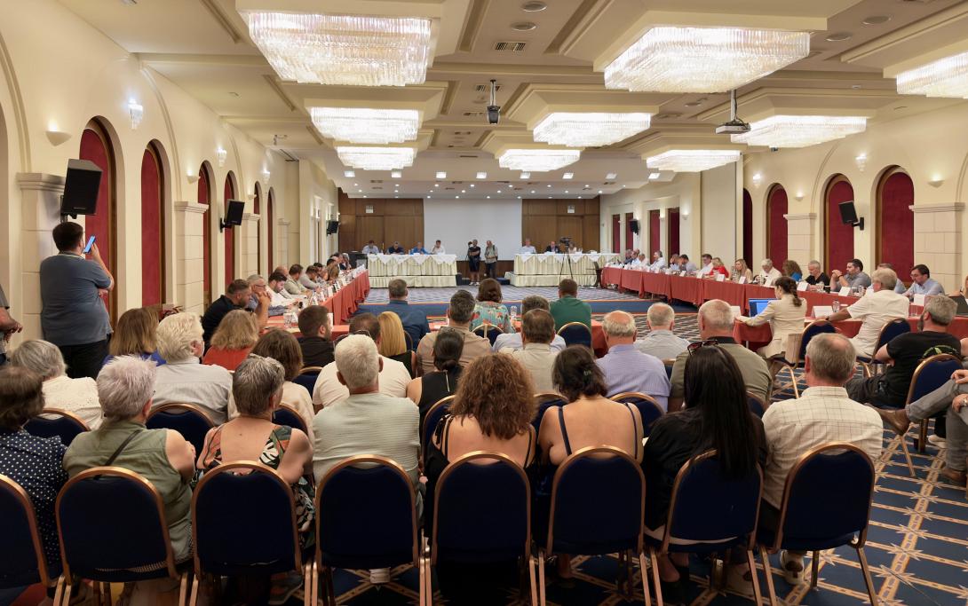 περιφερειακό συμβούλιο κρήτης