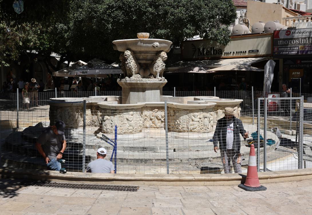 Λιοντάρια εργασίες