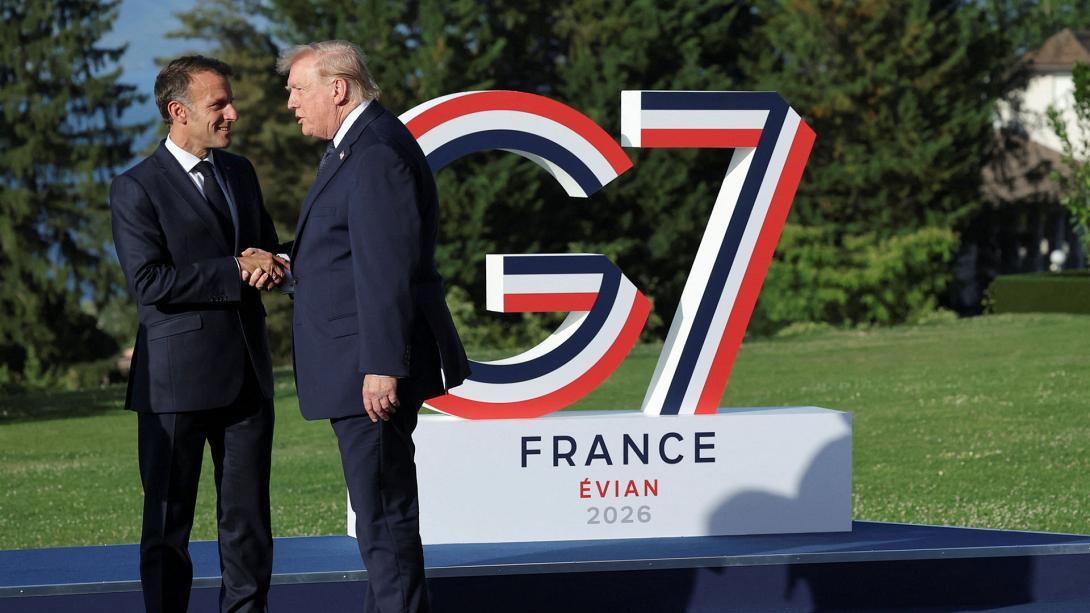 G7