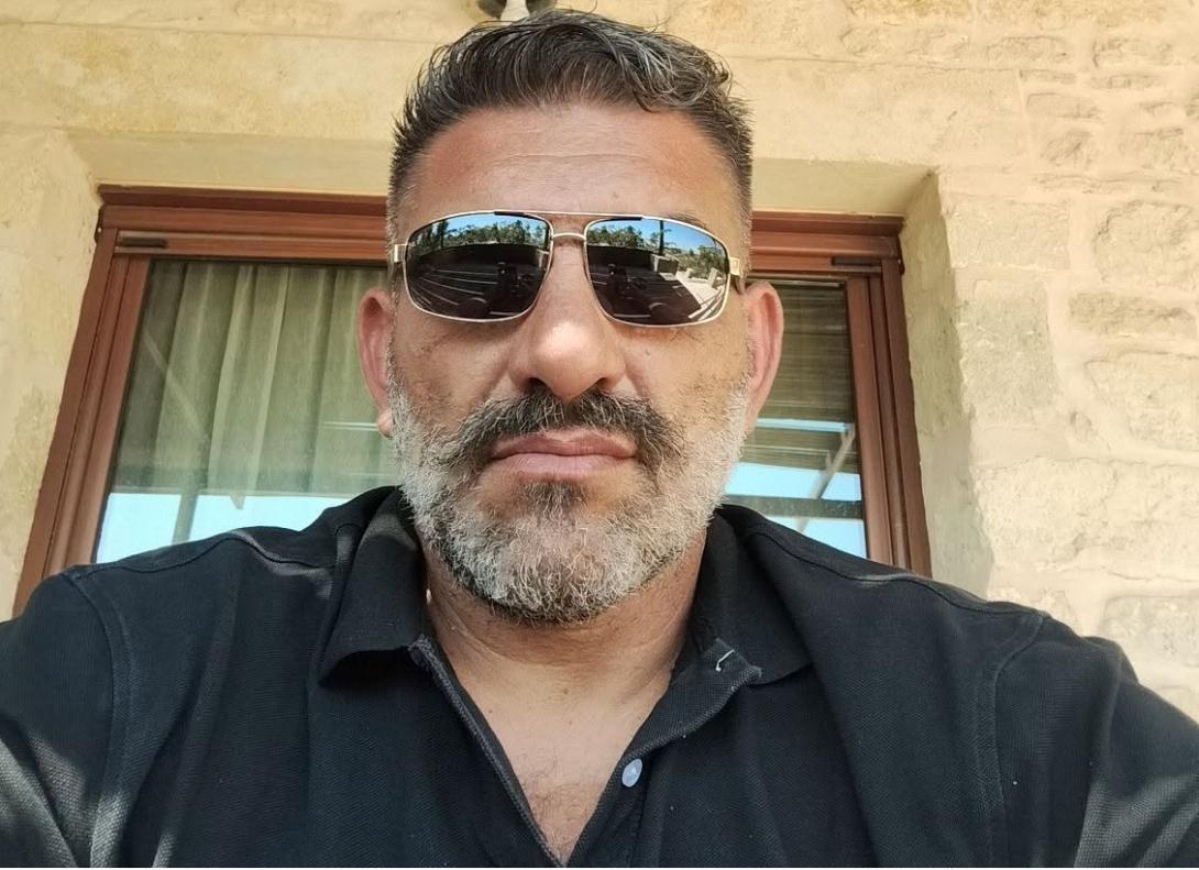 Στειακάκης