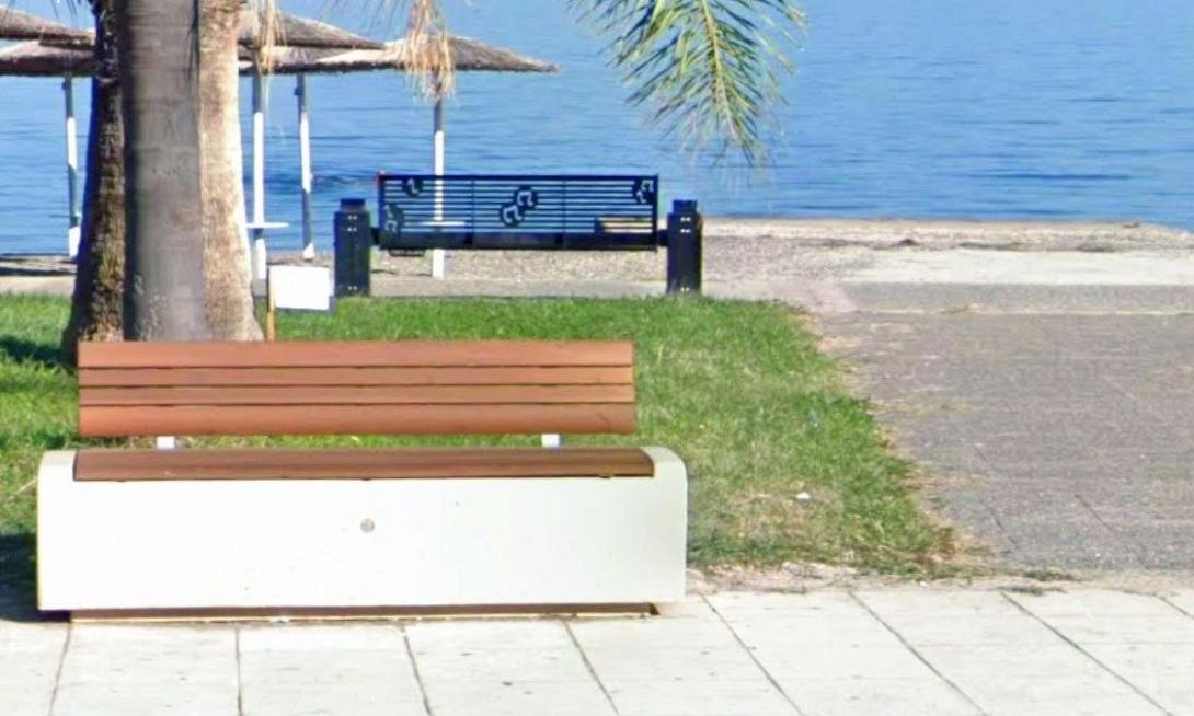 ΚΑΜΕΝΑ ΒΟΥΡΛΑ