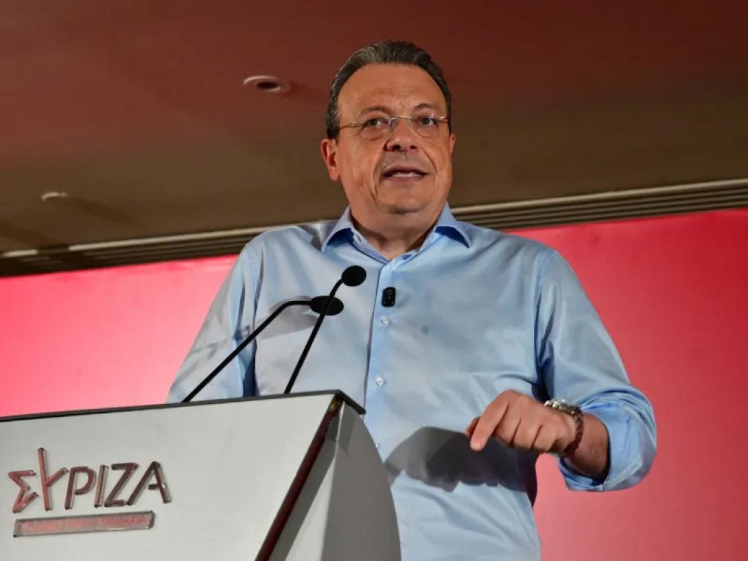 σωκράτης φάμελλος